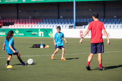 Un centenar de niños participa en los dos turnos del campus numantino.