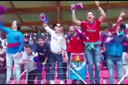 El CD Numancia lanza su nueva campaña de abonados apelando al sentimiento. Con el lema 'Escucha a tu corazón', repasa una temporada pasada dura pero que invita a tener ilusión de cara a la nueva etapa. Javi Moreno, el entrenador e histórico numantino, pone la guinda.