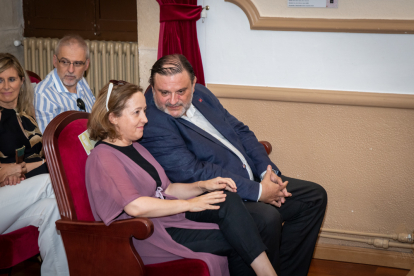 El homenaje al filósofo e intelectual ya fallecido fue en el Machado.