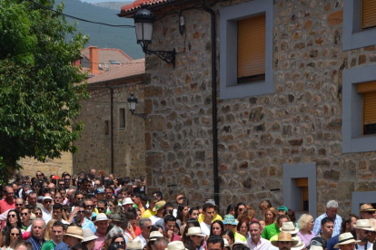 La ronda en Duruelo por Santa Marina