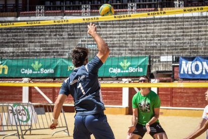 El torneo de Voley Plaza continúa en el coso de San Benito