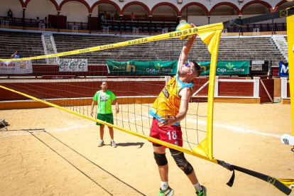 Fases finales del Voley Plaza