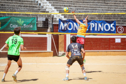 Fases finales del Voley Plaza