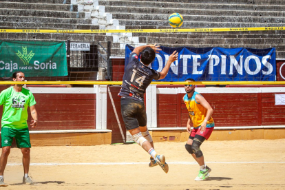 Fases finales del Voley Plaza