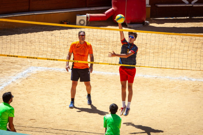 Fases finales del Voley Plaza