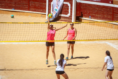 Fases finales del Voley Plaza