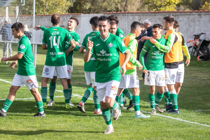 El San José sigue sonriendo en este arranque de Liga desde lo más alto de la tabla.