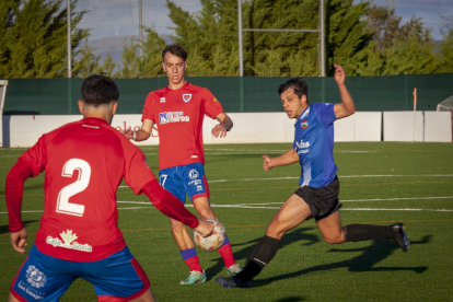 El Uxama se lleva el triunfo de la Ciudad Deportiva