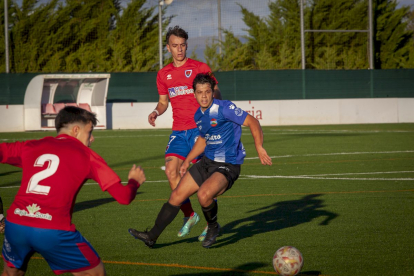 El Uxama se lleva el triunfo de la Ciudad Deportiva