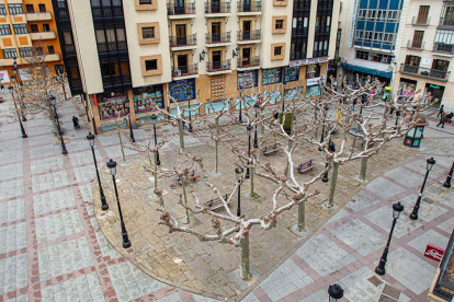 Plaza de San Esteban, llamada ahora de las Mujeres.