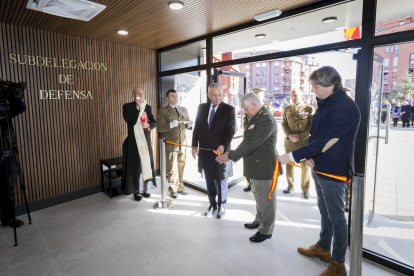 Acto oficial de inauguración en la Avenida Duques de Soria