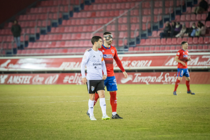 En Numancia celebra el 25 aniversario de Los Pajaritos con una victoria ante la Segoviana.