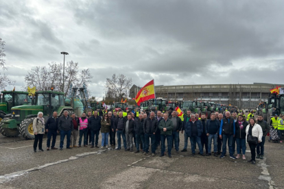 Agricultores sorianos en la tractorada de Valladolid.