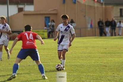 Empate en derbi soriano en la Primera División Regional de Aficionados
