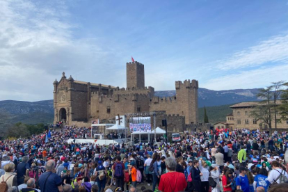 Peregrinos este sábado en el Castillo de Javier, en Navarra.
