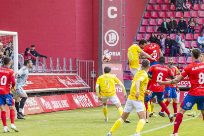 Los rojillos están líderes y acarician el ascenso directo