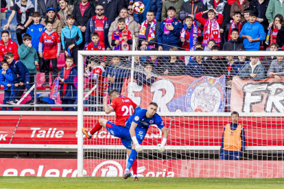 Los rojillos están líderes y acarician el ascenso directo