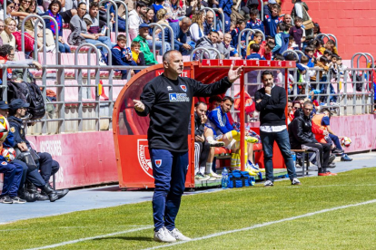 Los rojillos están líderes y acarician el ascenso directo