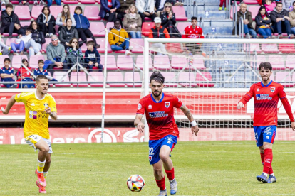 Los rojillos están líderes y acarician el ascenso directo