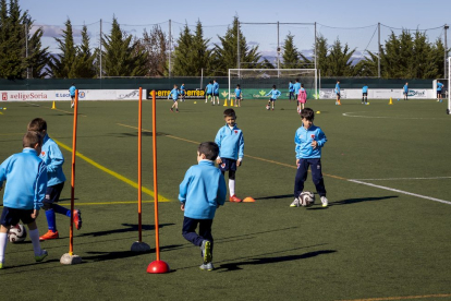 El fútbol base del equipo entrena en la Ciudad Deportiva