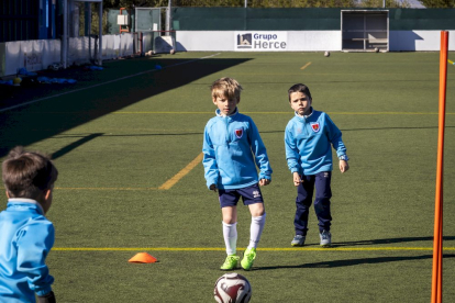 El fútbol base del equipo entrena en la Ciudad Deportiva