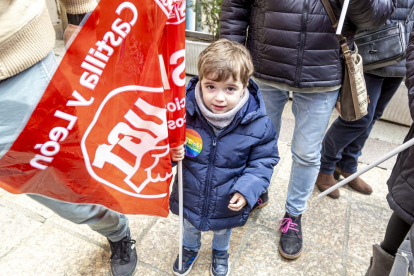 La manifestación sindical atrajo a más de 450 personas