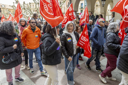 La manifestación sindical atrajo a más de 450 personas