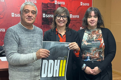 Juan Carlos Rodrigo, Gloria Gonzalo y María Ferrer en la presentación de Onphoto Soria 2024.