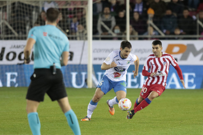 El capitán adnamantino durante el partido de Copa ante el Atlético de Madrid disputado en Los Pajaritos.