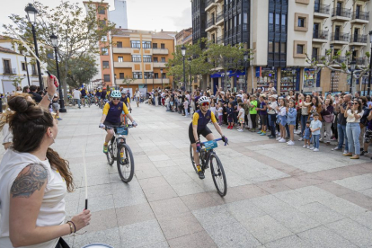 Las ciclistas recibieron una gran acogida a su llegada