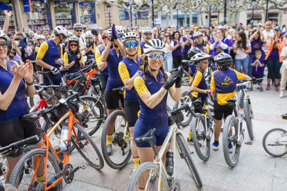 Las ciclistas recibieron una gran acogida a su llegada