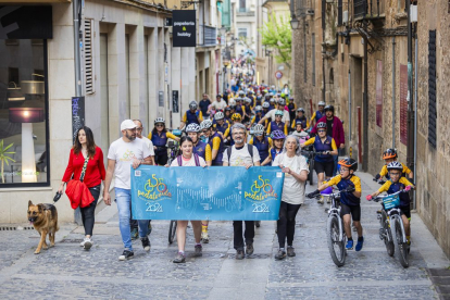 Las ciclistas recibieron una gran acogida a su llegada