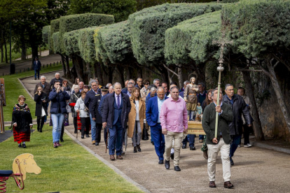 Agricultores y ganaderos rinden culto al Santo que protege el campo