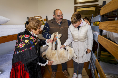 Agricultores y ganaderos rinden culto al Santo que protege el campo