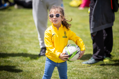 Los más pequeños aficionados al rugby han disfrutado en Soria de un torneo de canteras.