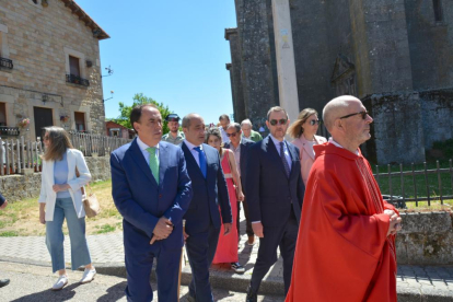 Covaleda celebra el día grande de sus fiestas patronales de San Quirico y Santa Julita.