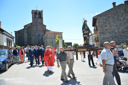 Covaleda celebra el día grande de sus fiestas patronales de San Quirico y Santa Julita.