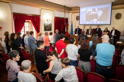 La Fundación Antonio Machado premia a 45 alumnos de diversas provincias por su implicación en difundir los valores mediambientales que recoge 'Campos de Castilla'.