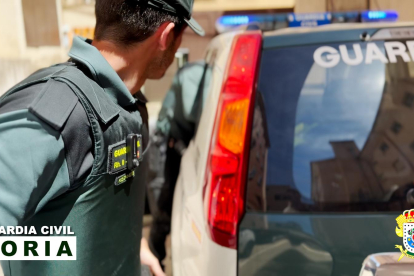 Agentes de la Guardia Civil intervinientes.