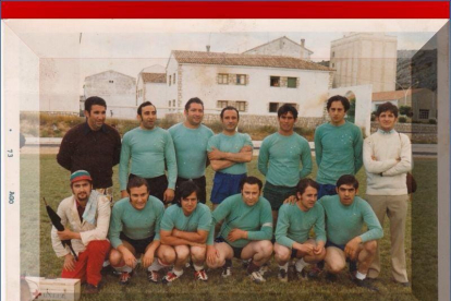 Escuadra del equipo sportinguista en la década de los 60.