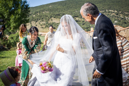 Verónica Urquijo y Roberto Truque se dan el 'Sí, quiero' en Soria.