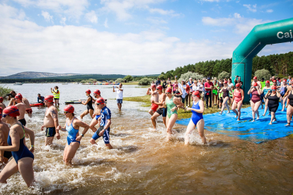 Multitud de deportistas y aficionados han participado en esta edición junto al Camping Urbión.