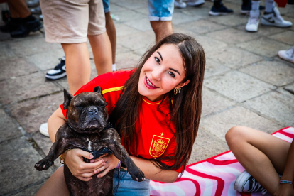 Los sorianos vibran con la selección en la primera parte de la semifinal.