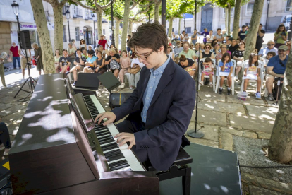 Concierto de Andrey Yaroshinsky y jóvenes talentos del mundo del piano