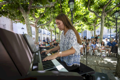 Concierto de Andrey Yaroshinsky y jóvenes talentos del mundo del piano