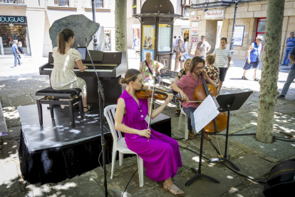 Concierto de Andrey Yaroshinsky y jóvenes talentos del mundo del piano