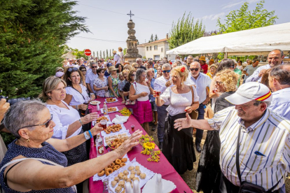 Almarza tuvo sus calles llenas de visitantes toda la jornada