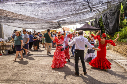 Almarza tuvo sus calles llenas de visitantes toda la jornada