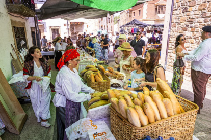 Almarza tuvo sus calles llenas de visitantes toda la jornada