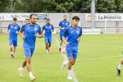 El equipo se prepara para afrontar con ilusión una nueva temporada